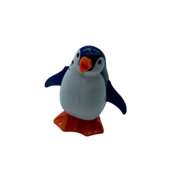 Vtg 1977 TOMY Wind Up Toy Collectible Mini Penguin Waddle Working - Picture 1 of 7